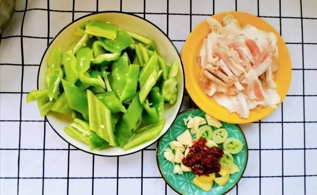 豆豉|豆豉青椒炒五花,肉肥而不腻,青椒满口生香,美味至极