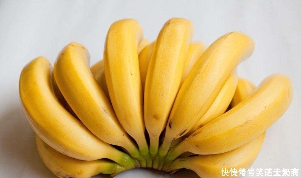 香蕉和此物一起煮,失眠好了,大肚子平了,排出體內(nèi)垃圾毒素!