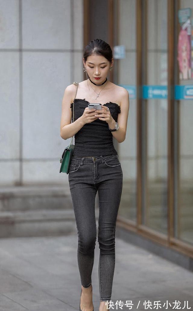 搭配 打底裤的多种风格搭配,轻松展现姣好身形,大方优雅