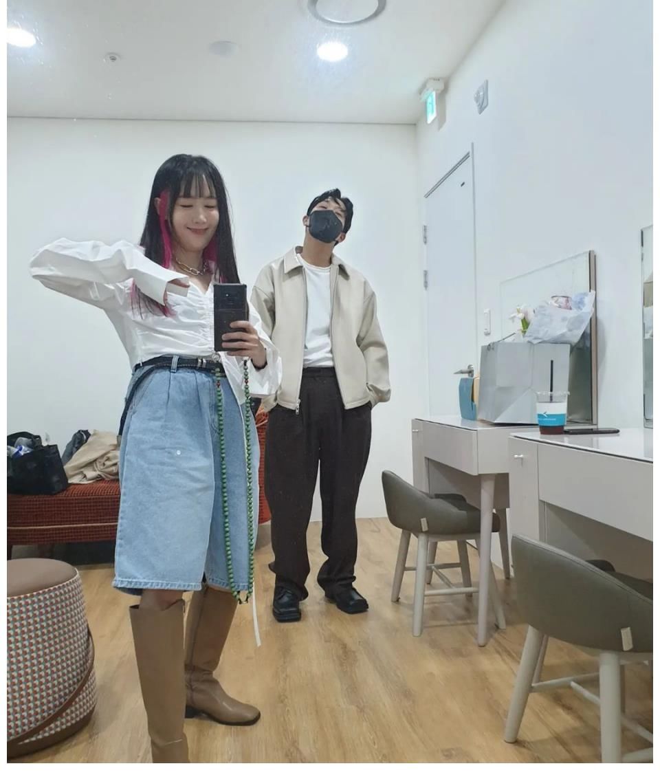 rRunning Man資訊：《油葵子》收視率連續(xù)下降！全昭旻更新錄制照片！星河夫婦合照更新