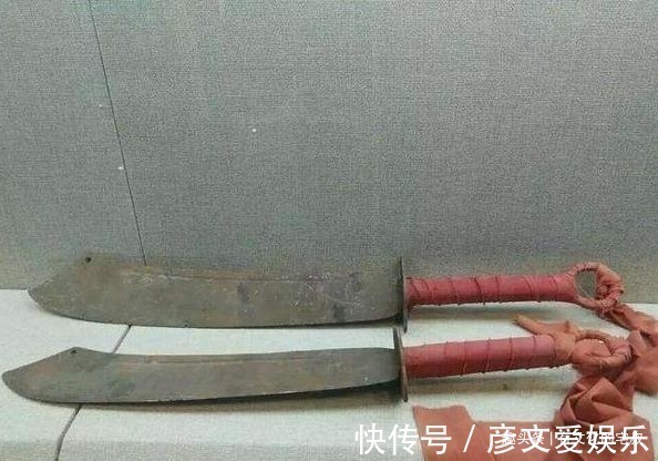 功夫&真正的“功夫”究竟有多难练不仅是李小龙,许将军的板凳更厉害