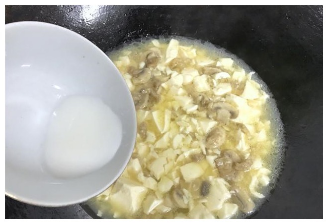 豆腐这么做真鲜,孩子隔三差五就想吃,营养低脂,做法超简单