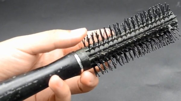 头发|不管有多少存款,家里3种梳子抓紧扔掉,尤其第2种,好多人还在用