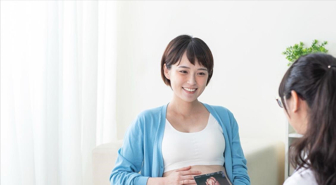 中期|怀孕有多难?孕早“吐”、孕中“怪”、孕晚“熬”,一切才刚开始