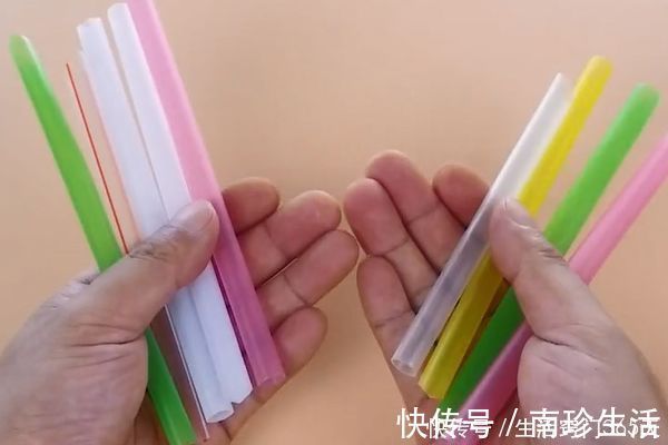 刮胡刀|吸管用完别扔,在卫生间里放几根,解决了很多男人女人的烦恼