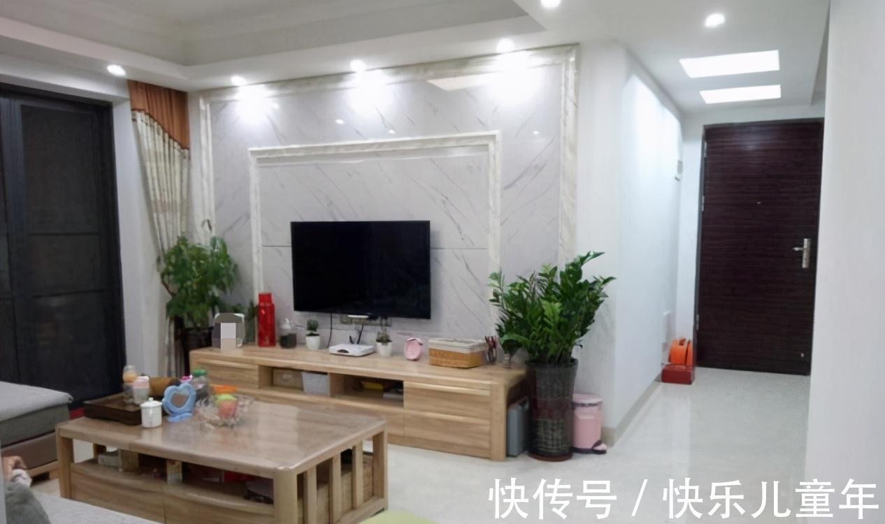 灯饰|简约新房入住一段时间,每天保持清洁跟新的一样,入户就觉得温馨