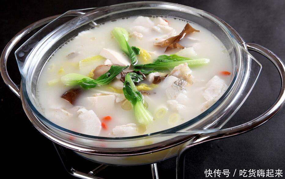 家里人就喜欢这么吃鲈鱼,鲜嫩可口又营养丰富,吃一次就忘不了