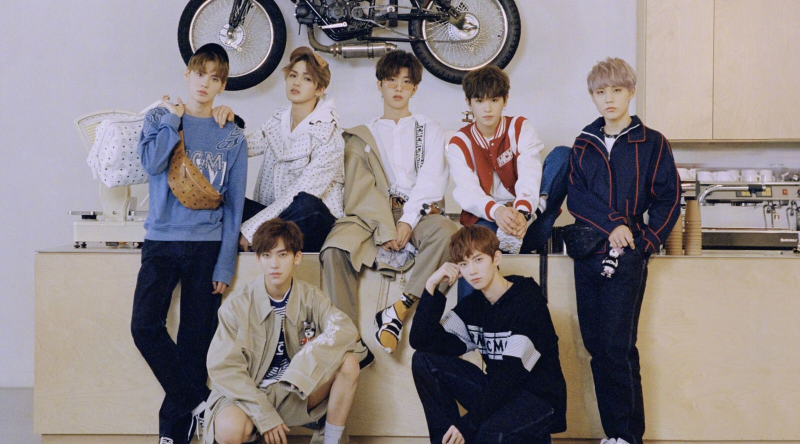 樂華新女團NAME全員公開，和NEXT一樣都是7個人，金子涵穩居C位