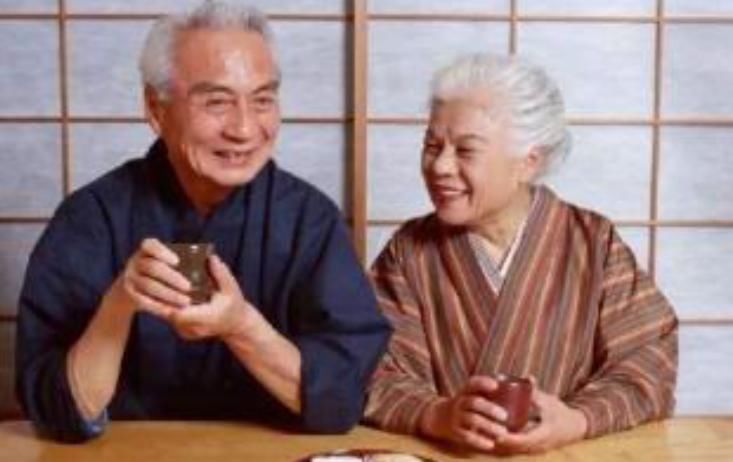 羡慕|老人体重多少才更长寿?医生:60岁以上老人在这个范围内让人羡慕
