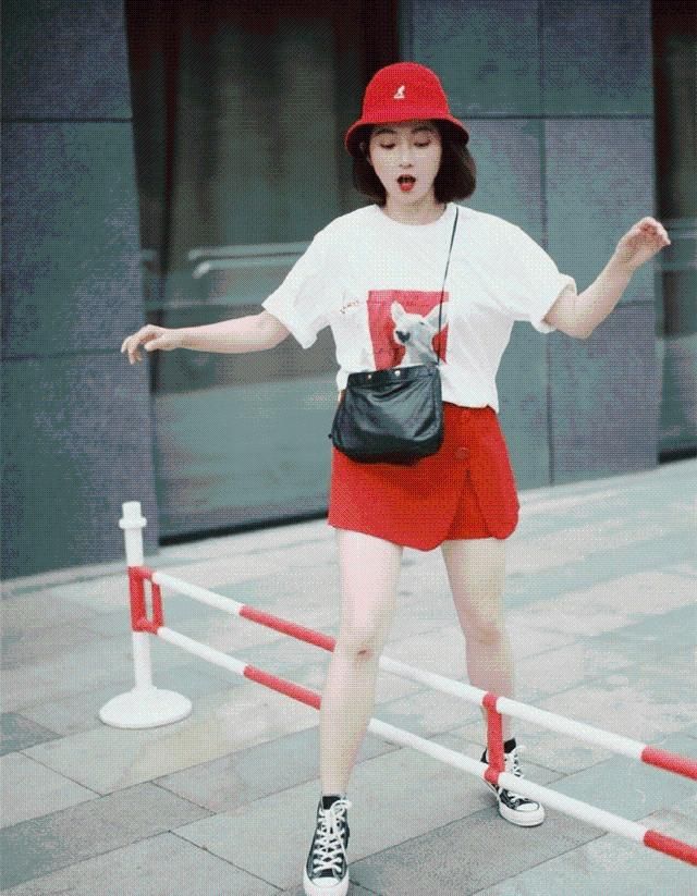 粉红色|黑白灰不仅仅百搭，与这4种“混色搭配”更高级