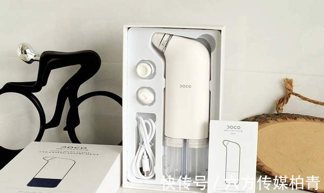 面部|DOCO超微小气泡毛孔吸尘器:黑头不再有,面部更精致