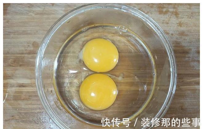 搅拌均匀|西葫芦的好吃做法，不用调馅，简单易做，上桌全家抢着吃