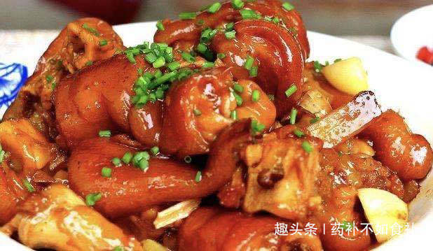 美味佳肴|女性40岁后多吃以下食物,补充胶原蛋白,可以美容养颜抗衰老