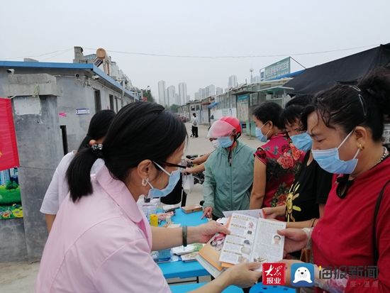 中医|秦楼街道社区卫生服务中心为老年人提供中医义诊咨询