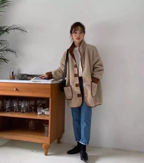 最流行的外套！比羽绒服时尚！适合小个子！