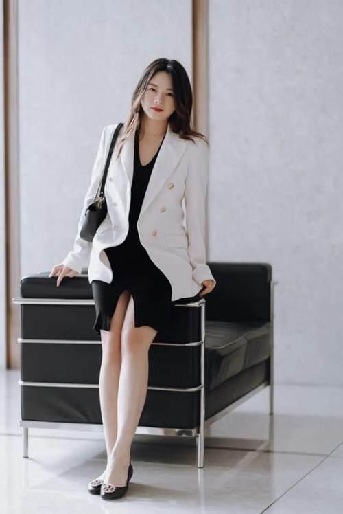 2021基础款这样穿，就是比别人好看！