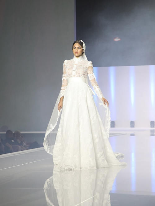 欧根纱是高档布料吗？不是，就是普通面料，做婚纱常用