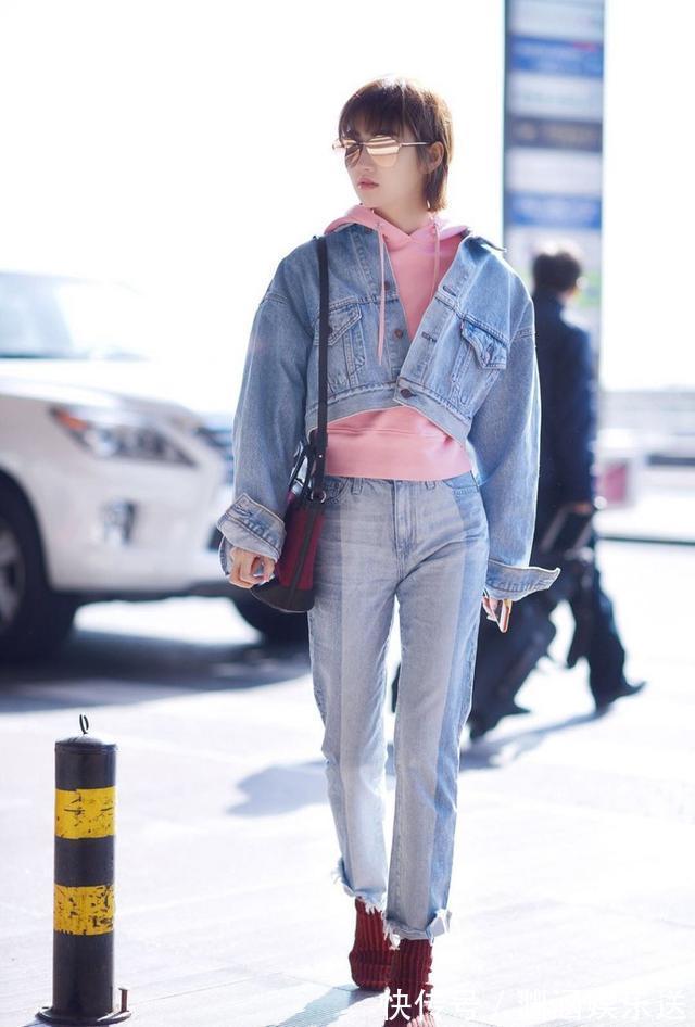 服饰|最佳初秋穿搭单品非卫衣莫属,层次搭配指南,速来领取