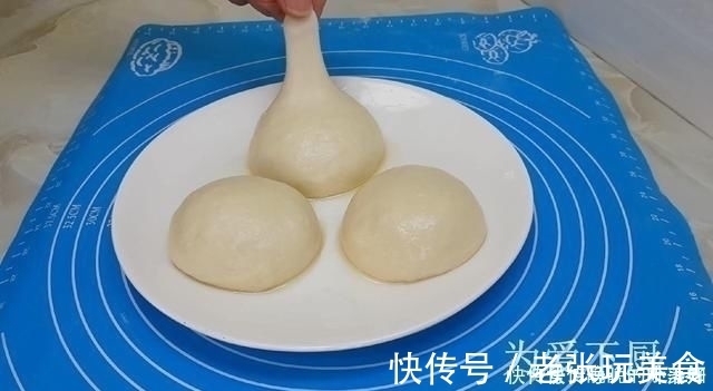 以后葱花饼别再买了，加2勺麻酱，不烫面不发面，比鸡蛋饼都好吃