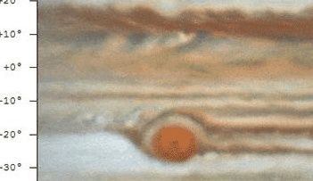 巨型 数亿公里外的星球长出一个“巨型红斑”，不过最近突然缩小10％