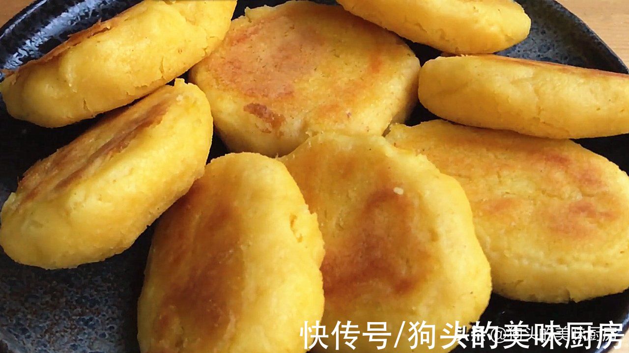 喜欢吃玉米面的要收藏了,懒人做法,不加鸡蛋面粉,出锅松软香甜