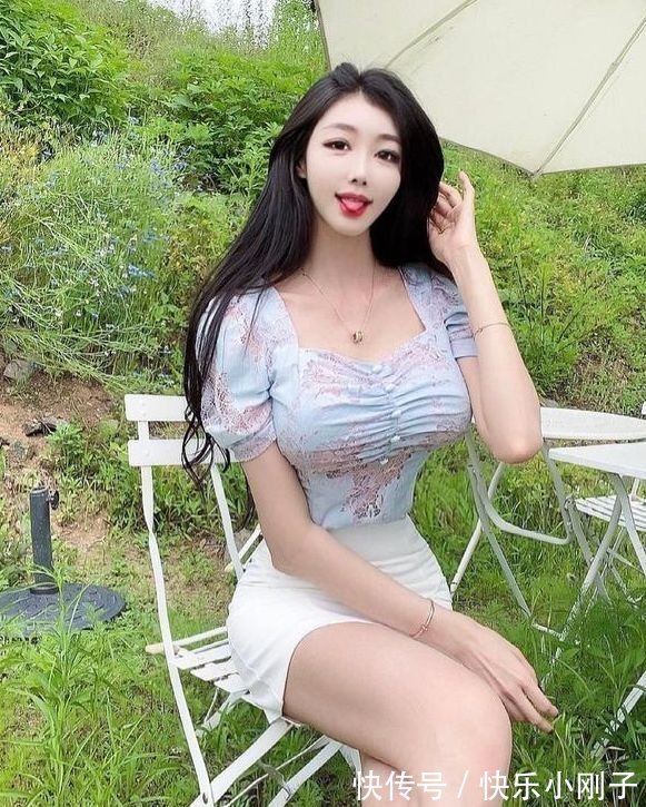 搭配 好看的搭配其实很简单,照着穿就可以美得高级又有品味