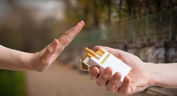 戒烟过程中,通常要闯过4个“关卡”,闯不过,说明意志力薄弱!