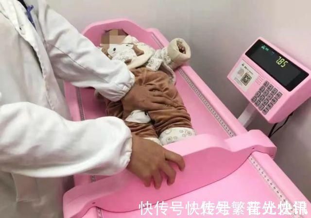 啃指甲|姐妹俩总爱啃指甲,可体检并无异常!妹妹无意间的话医生找到病因