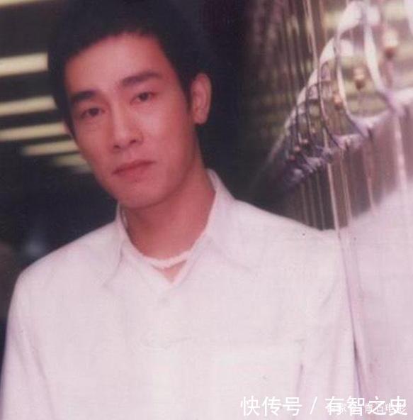 tvb|5年拍砸6部电影,陈小春的“窘迫”,折射出多少香港明星的无奈?