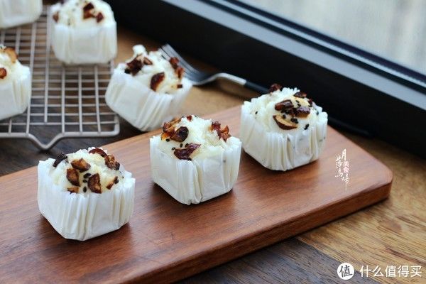 原来米糕这么简单！1杯牛奶2杯米，一拌一蒸就搞定，好吃到停不下