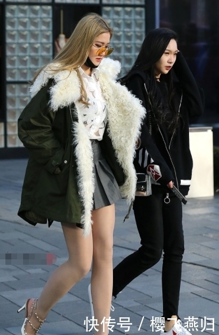 美女如云|街拍:中国这个地方美女扬名海内外,街拍更是美女如云