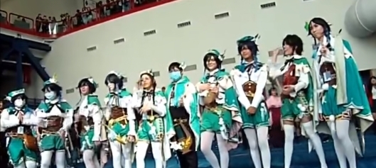 cos|原神:巴巴托斯都跑去参加漫展了?外国的COS竟然如此热闹!