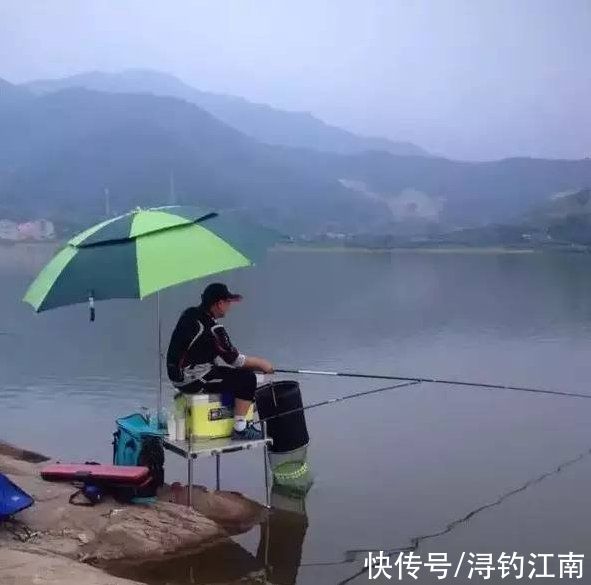 降雨|秋雨之季,雨前、雨中和雨后的作钓技巧是有讲究的,这几点很重要