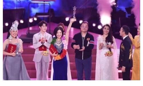 李谷一|星光大道总冠军登上春晚后,却沦落为街头歌手,也是人生一大幸事