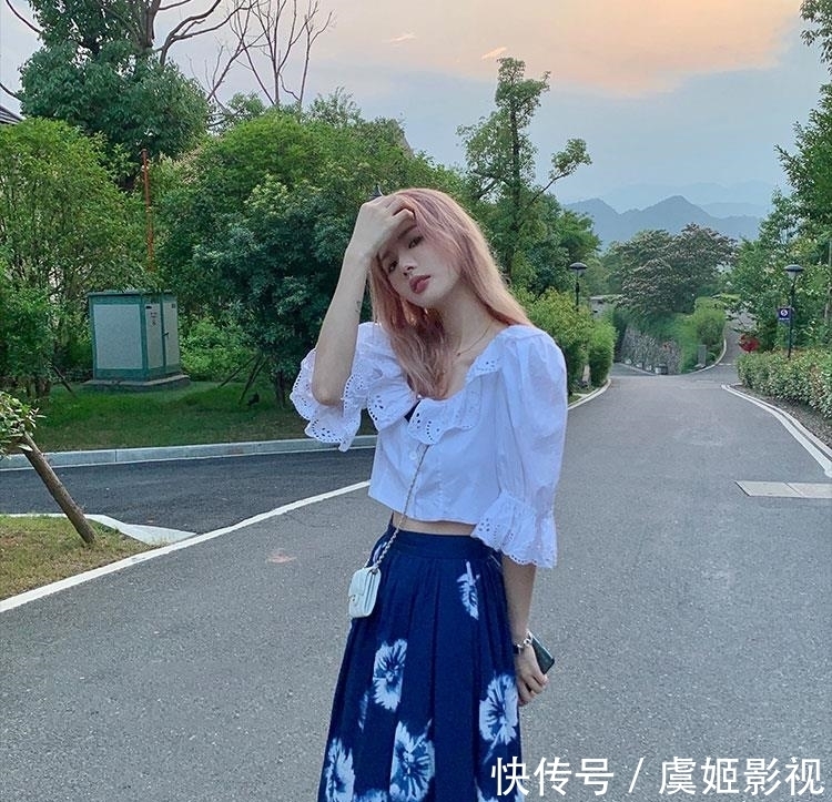造型|夏季穿惯了T恤,那么这三款上衣,将让你的造型丰富起来