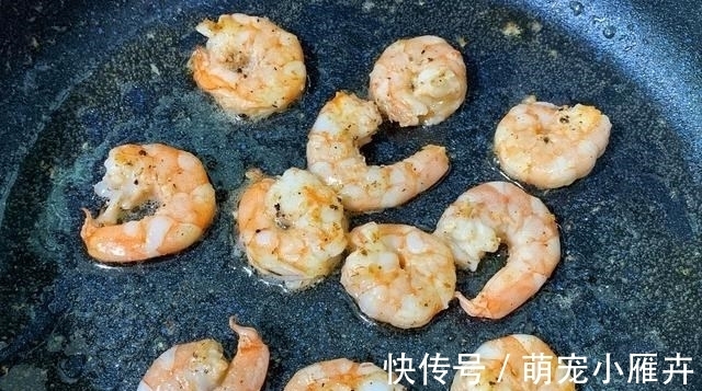 3月，宁可不吃肉也要喝这汤，营养又简单，家人常喝对脾胃好