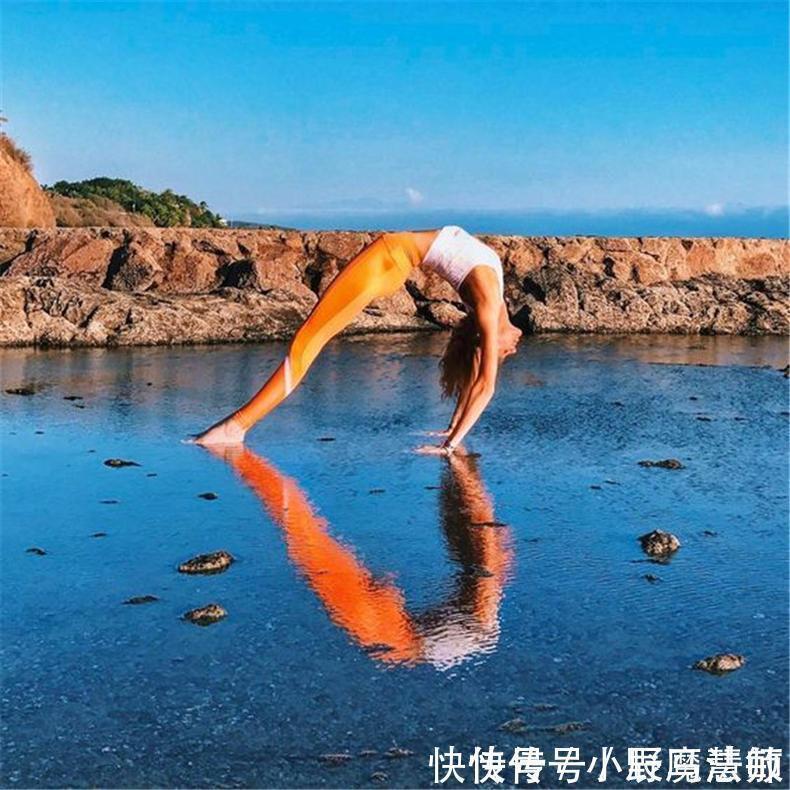 跟我学|瑜伽不仅是用来练习的,那些好看的瑜伽照片不心动吗,跟我学起来