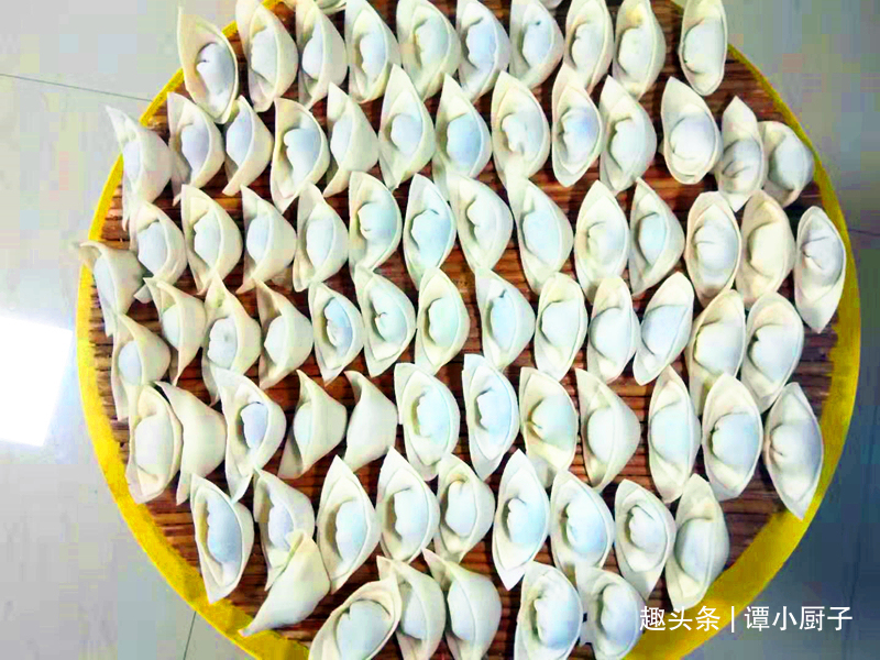 你还不会调饺子馅记住“3要3不要”,让你轻松调出贼香的饺子馅