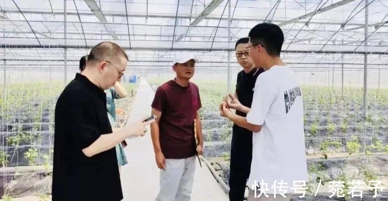 马云|马云低调现身却不发一言，对于阿里他可能真的是放下了