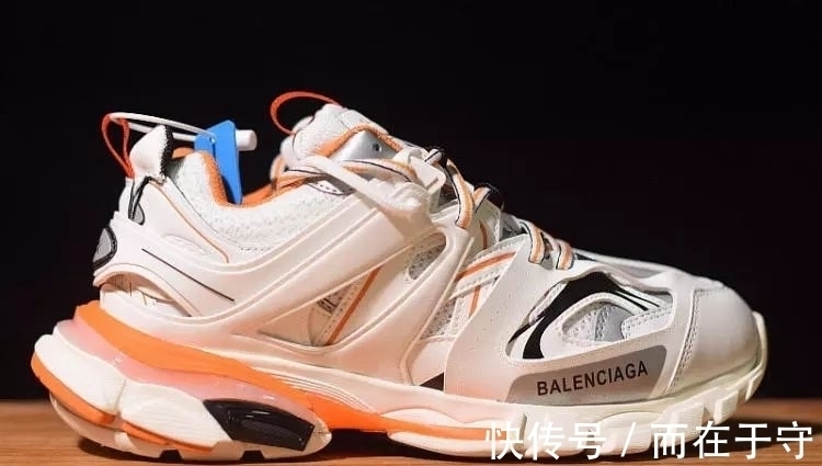 球鞋 Dior x AJ1终于露出真容,与奢侈品联名的Nike是不是“变味”了?