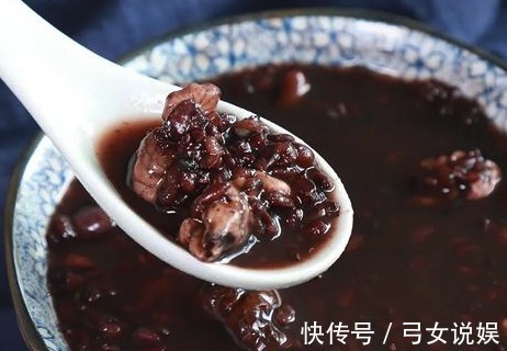 补血米|逢黑必补!5种黑色食物煮成汤,让你面色红润、头发黑亮