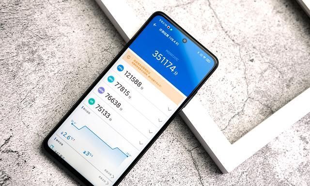 用体验|13天卖出百万台：红米Note9系列成爆款，为什么其他品牌做不到