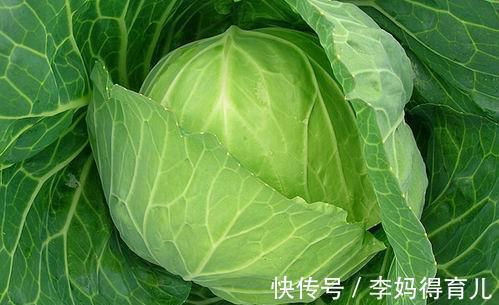 宝宝|吃一次奶量减少200ml,医生:哺乳期应远离4种食物,不利宝宝健康