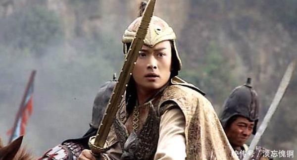 晁盖|卢俊义武功这么高为什么有人说他只是个摆设?