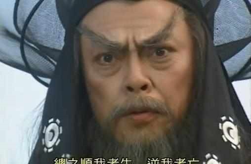 任盈盈！金庸把这个反派写的太光彩夺目，无法收场，只能让他一死了之