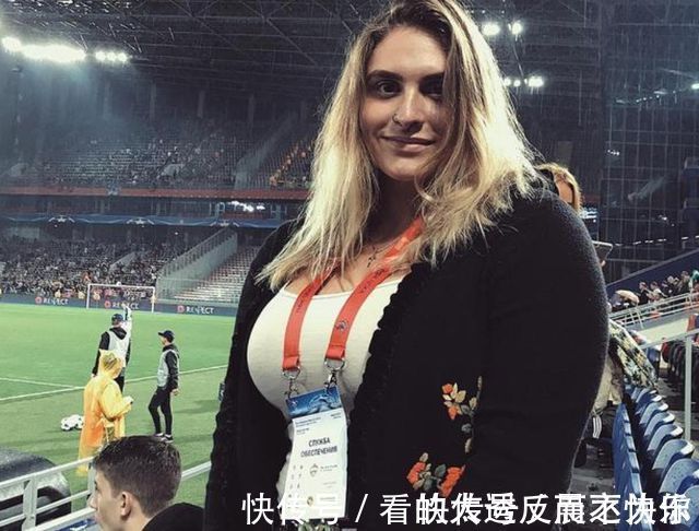 强身健体|俄罗斯举重美女,练就出一身“肌肉”,凹凸身材,曲线感十足