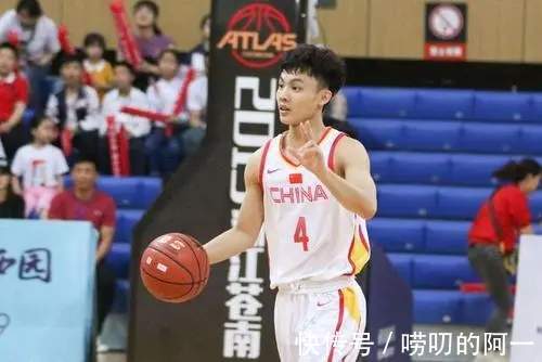 杜锋|徐杰和赵继伟,谁才是这支中国男篮的后场大脑?