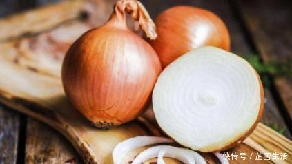 危害|洋葱有“2忌3注意”,大夫危害极大,很多人吃错还不知