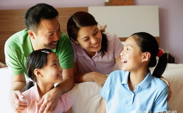 爸爸妈妈|妈妈给6岁女儿洗澡发现背上有针眼,孩子咬紧牙不说话