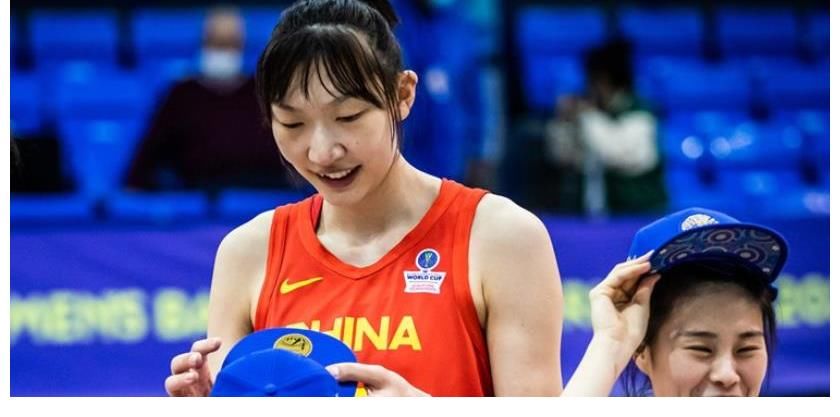 杨力维|女篮世预赛中马战评分：两将低迷三人满分，郑薇指导任重道远